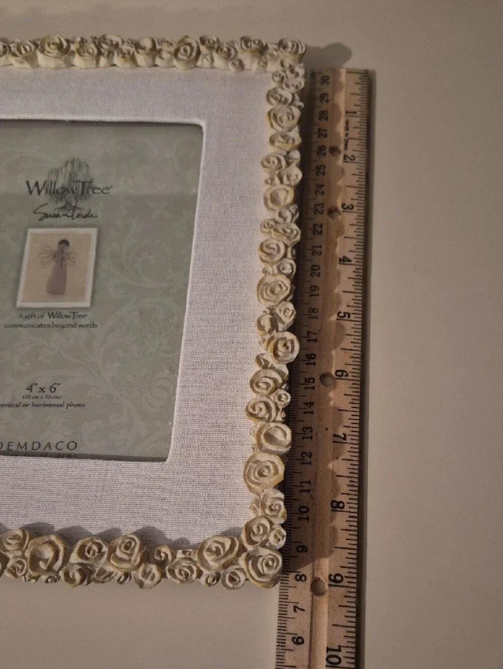 Demdaco Ivory Rose Border Fabric Photo Frame For 4 X 6 Picture